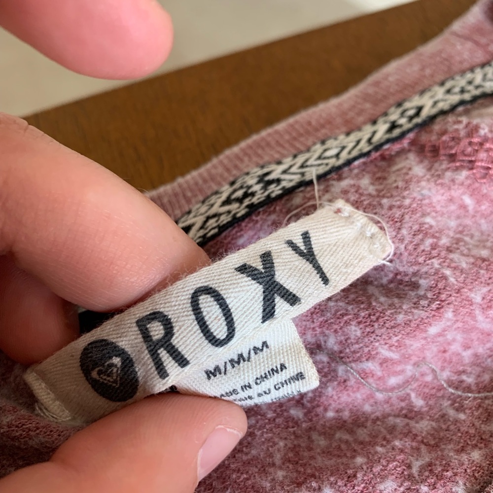 Roxy Pullover - Picture 2 of 3